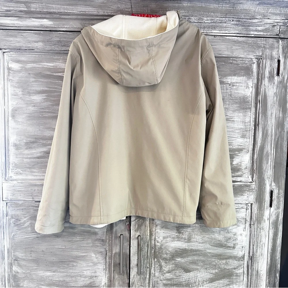 Free Country Tan Jacket. Never heard of this brand! Looked and wow REVERSAL. - Picture 5 of 6